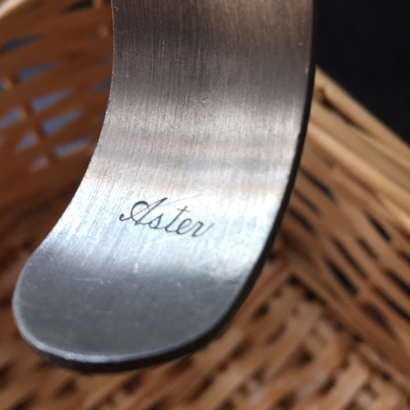 Kirk pewter cuff bracelet - Picture 2 of 5